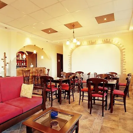 Πανσιόν αχίλλειον Νεστόριο